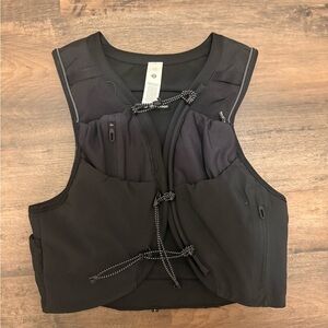 Lululemon Black Running Vest with Pockets NEW without tags